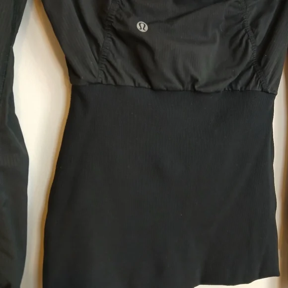 Lululemon Studio Dance Jacket Reversible Black Grey Size 4